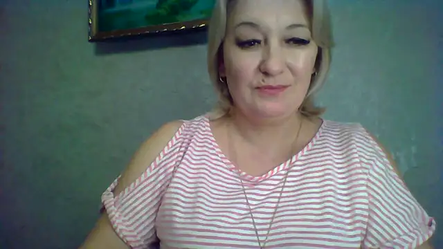 ArielXLoveresss online show from 22, 11, 2025