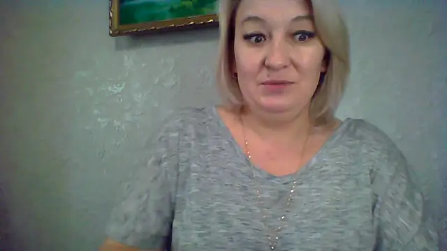 ArielXLoveresss online show from 17, 10, 2025