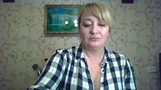 ArielXLoveresss online show from 8, 3, 2025