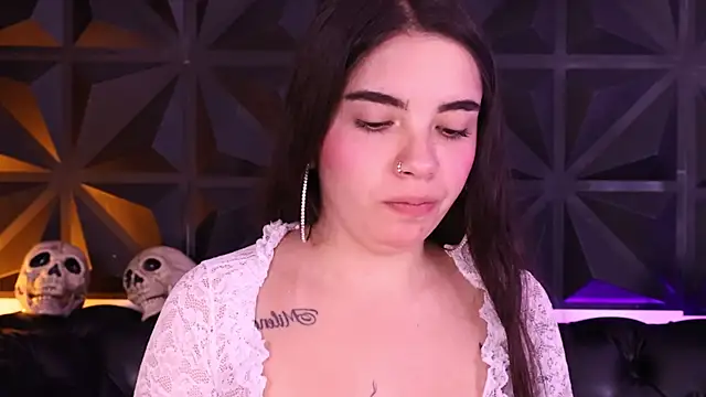 DaphneGlas online show from 24, 10, 2025