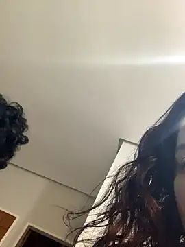 Snapshot of KiaraCut chatting on 17, 10, 2025 KiaraCut online show from 17, 10, 2025