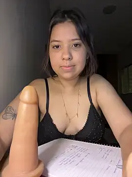 Snapshot of KiaraCut chatting on 29, 3, 2026 KiaraCut online show from 29, 3, 2026