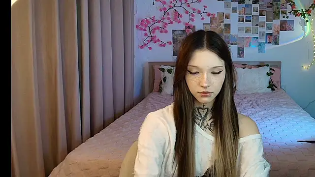 mefwhore online show from 22, 3, 2026