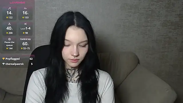 mefwhore online show from 26, 2, 2025