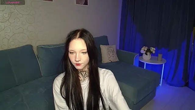 mefwhore online show from 2, 11, 2025