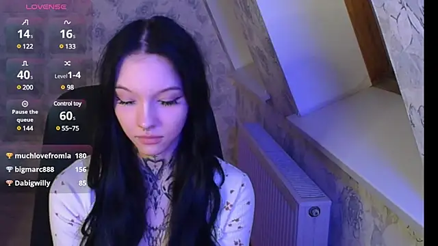 mefwhore online show from 20, 3, 2025