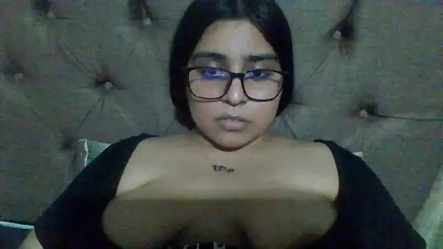 virginbrunette99 online show from 19, 3, 2025