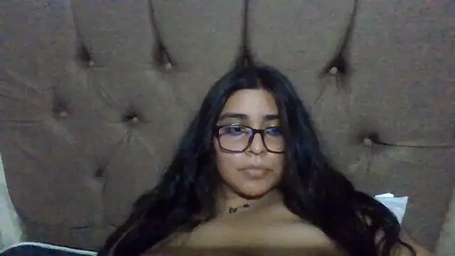 virginbrunette99 online show from 20, 3, 2025