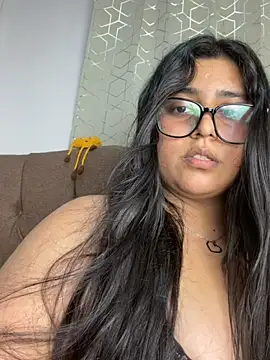 virginbrunette99 online show from 18, 5, 2026