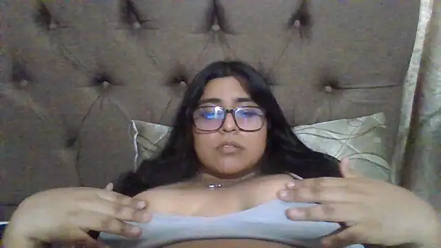 virginbrunette99 online show from 14, 3, 2025