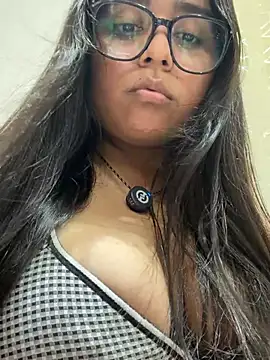 virginbrunette99 online show from 9, 2, 2026