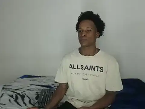 thomas love11 online show from 18, 3, 2025