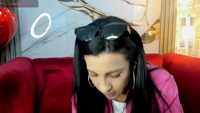 Bella williamss  online show from 10, 2, 2026