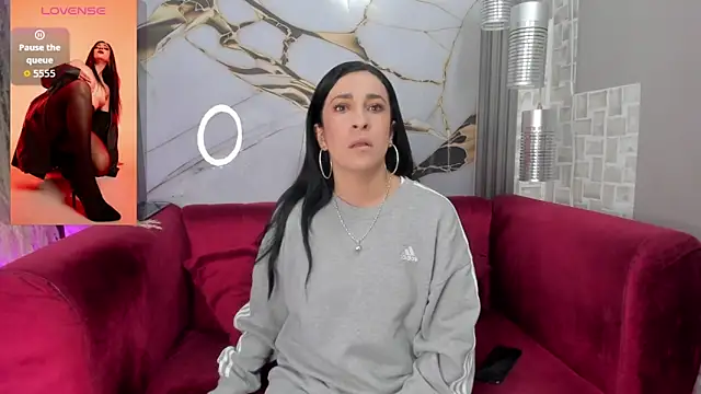 Bella williamss  online show from 16, 2, 2026