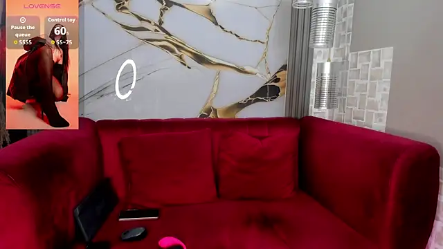 Bella williamss  online show from 13, 4, 2026