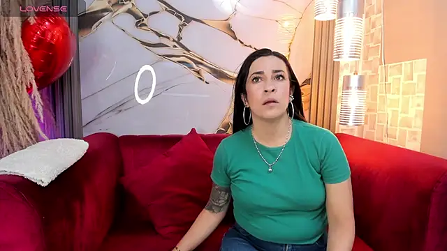 Bella williamss  online show from 22, 9, 2025