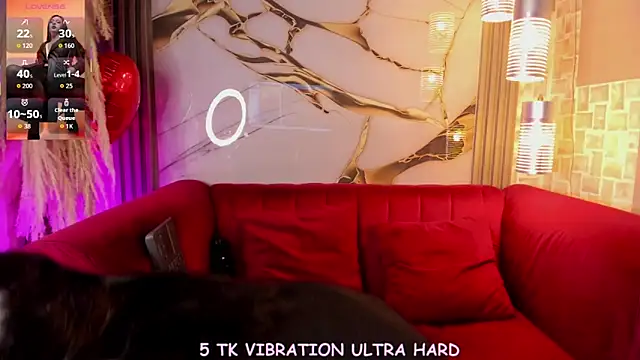 Bella williamss  online show from 15, 10, 2025