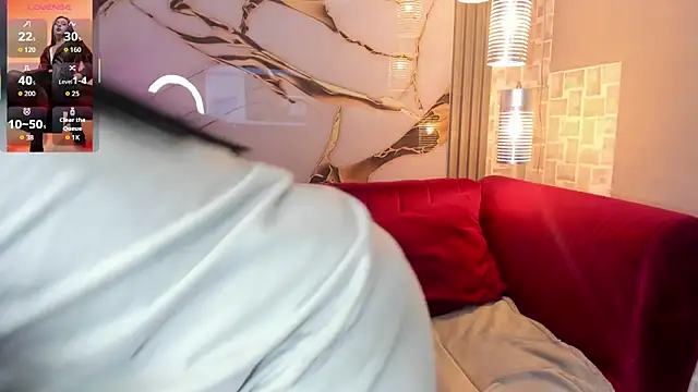 Bella williamss  online show from 13, 11, 2025