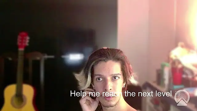 blondetwink online show from 7, 4, 2026