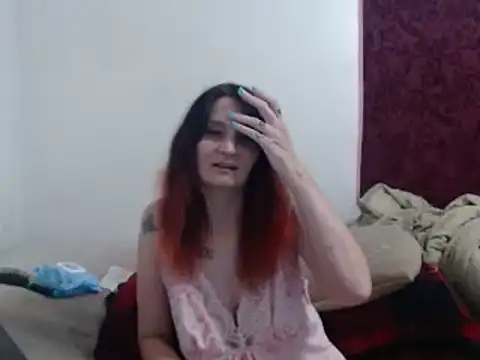 Hotmodel1984 online show from 18, 9, 2025