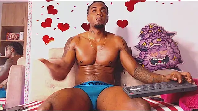 LOGAN DRAKE online show from 14, 5, 2026