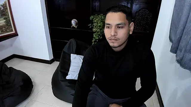 maxflurry  online show from 11, 3, 2025