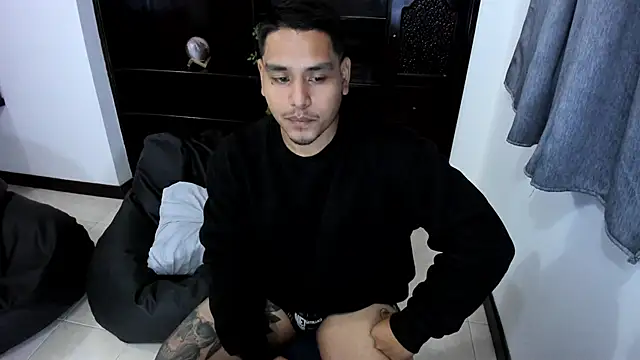 maxflurry  online show from 6, 3, 2025