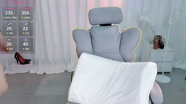 weiwei160 online show from 27, 11, 2025