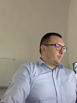 Mike8523 online show from 24, 2, 2026