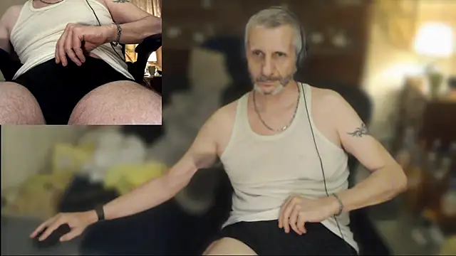 maxdaddy690 online show from 18, 5, 2026