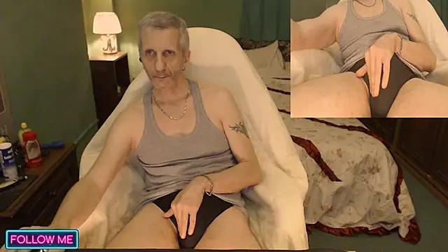 maxdaddy690 online show from 3, 12, 2024