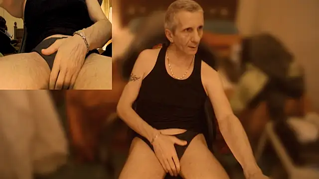 maxdaddy690 online show from 18, 1, 2025