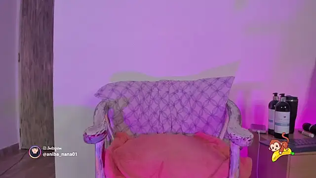 annabananas01 online show from 15, 10, 2025