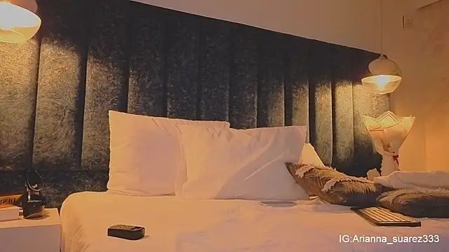 Ariannaa Suarez1 online show from 15, 12, 2025