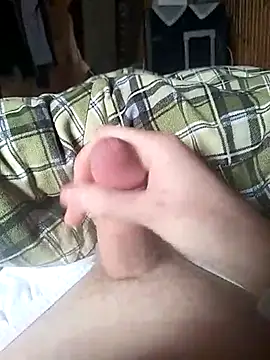 Snapshot of surfacespurt54 chatting on 8, 3, 2025 surfacespurt54 online show from 8, 3, 2025