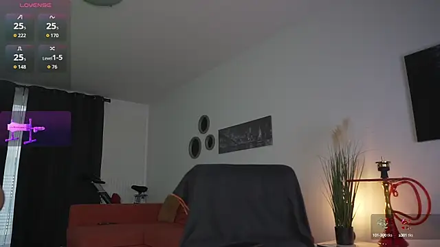 Jessi Q online show from 26, 9, 2025