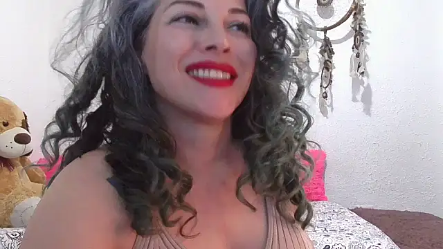 Victoria Lover online show from 18, 9, 2025