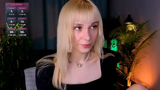 Cherry Bite online show from 27, 9, 2025