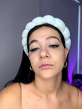 MiiaParker6972 online show from 18, 9, 2025