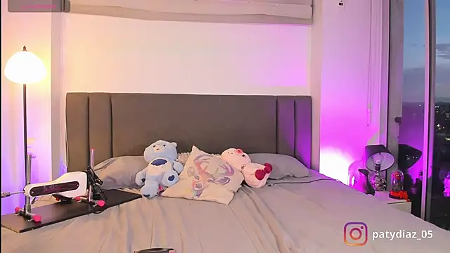 MiiaParker6972 online show from 8, 10, 2025