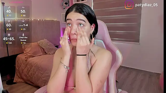 MiiaParker6972 online show from 26, 2, 2026