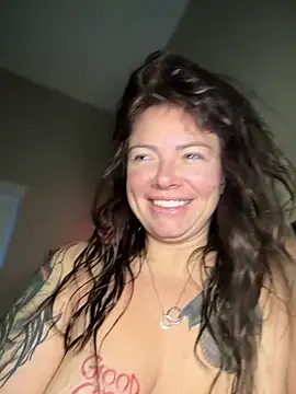 NaughtyLittleVeteran online show from 10, 9, 2025