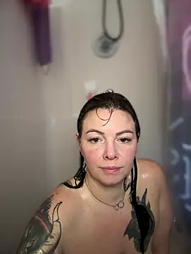 NaughtyLittleVeteran online show from 7, 3, 2025