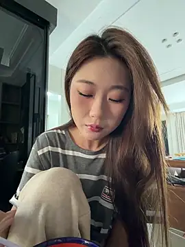 Xiaoxia-Baby online show from 8, 5, 2026
