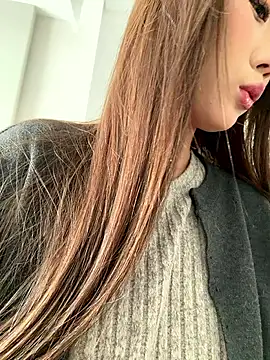 Xiaoxia-Baby online show from 8, 4, 2026