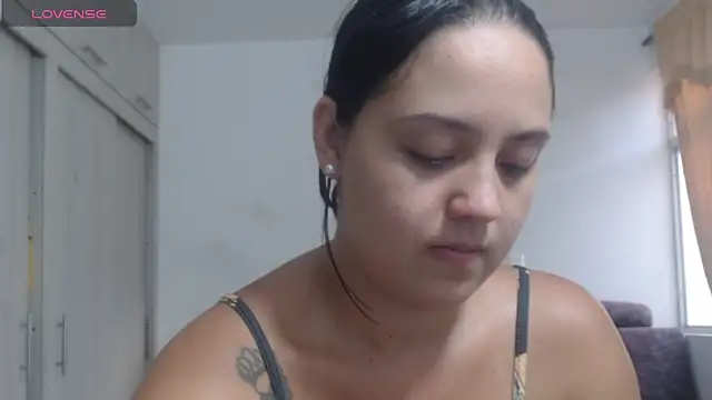 Anthonela Queen online show from 29, 11, 2025