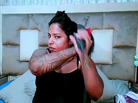 Snapshot of indiantopaz694u chatting on 20, 3, 2025 indiantopaz694u online show from 20, 3, 2025