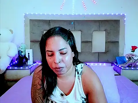 Snapshot of indiantopaz694u chatting on 20, 7, 2026 indiantopaz694u online show from 20, 7, 2026