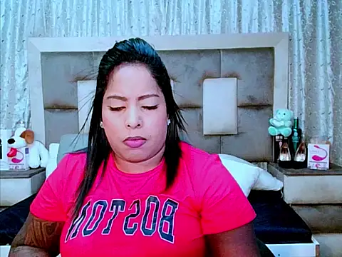 Snapshot of indiantopaz694u chatting on 21, 3, 2025 indiantopaz694u online show from 21, 3, 2025