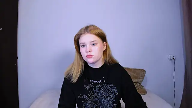 Snapshot of LaseyMoon chatting on 29, 9, 2025 LaseyMoon online show from 29, 9, 2025